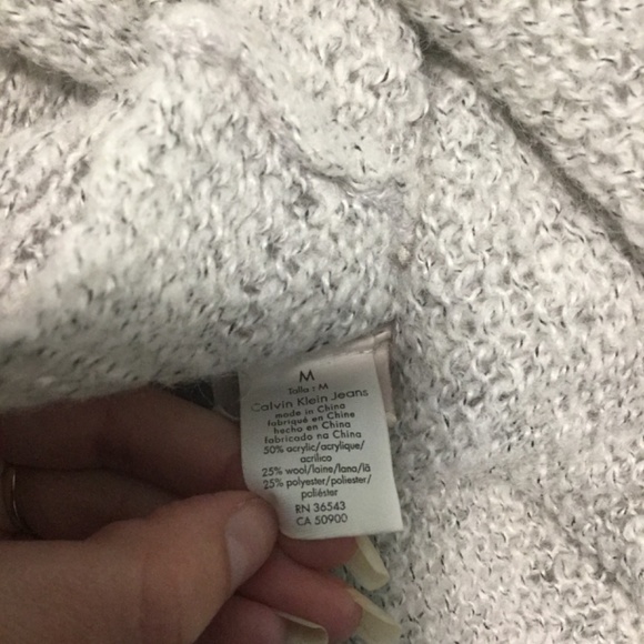 Calvin Klein Jeans open knit cardigan, shawl, size medium, gray, black thread - Picture 9 of 11